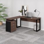 Móveis de Madeira Mesa Escritório em “L” c/ Gaveteiro 1,50m MARSALA/PRETO - 34440