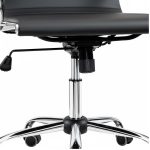 Cadeiras Escritório Poltrona de Escritório Presidente Esteirinha Charles Eames - Cor Preta - 32997