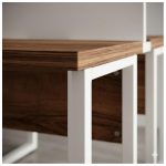 Móveis para Escritório Mesa de Escritório Dupla 40mm com Pé Metálico e Divisória Home Office com Divisória c/ ponto de tomada 1,20x1,35m - Cor Sevilha / Champanhe - 34424