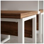 Móveis para Escritório Mesa de Escritório Dupla 40mm com Pé Metálico e Gavetas Home Office c/ ponto de tomada 1,20x1,35m - Cor Sevilha / Champanhe -34423