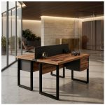 Móveis para Escritório Estação de Trabalho 1,50x1,35m 02 Lugares c/ Gavetas c/ ponto de tomada PÉ QUADRO - Cor Nogal Sevilha - 63099